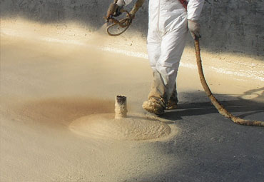 What are the benefits to spray foam roofing in Tucson?